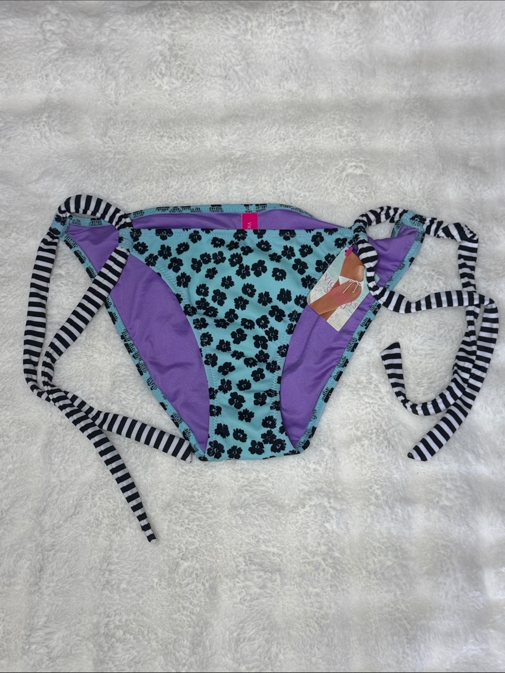 VICTORIA’S SECRET Beach Sexy String Fit Bikini Bottom NEW Size Small